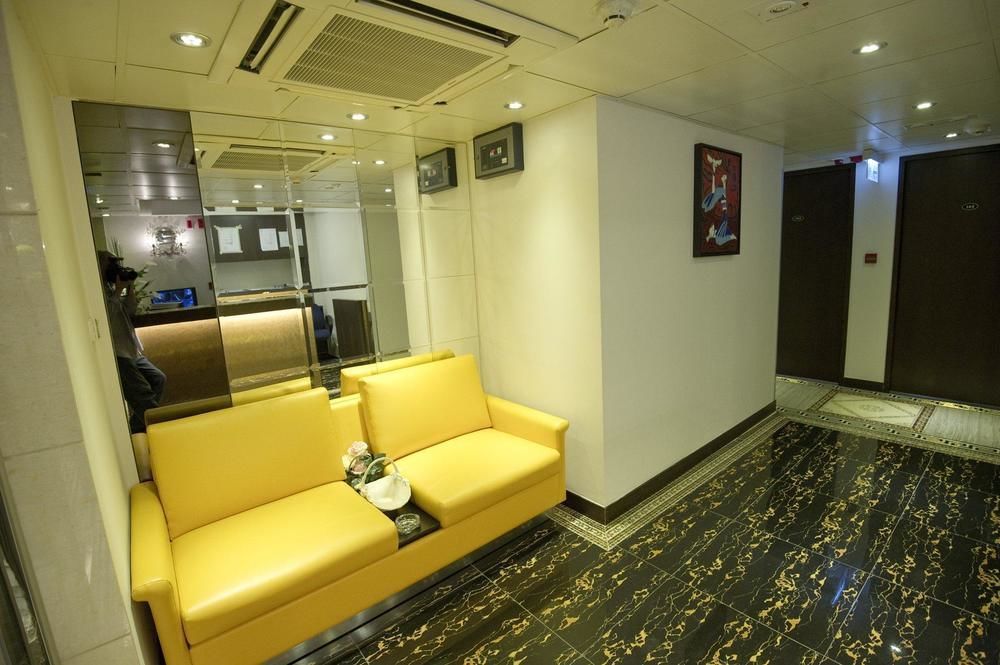 California Hotel Hong Kong Esterno foto